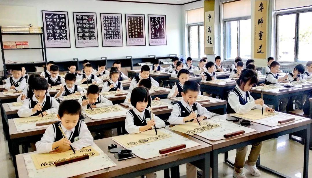 最新中小学师生比标准及其应用解析